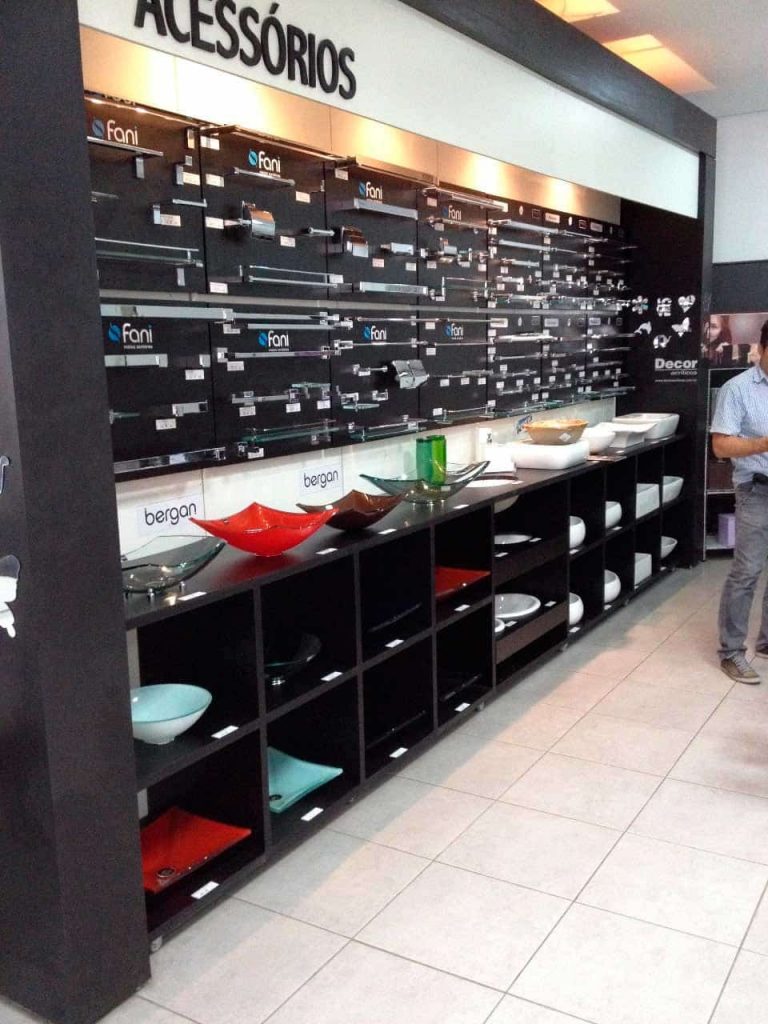 expositor para metais expositores em SP