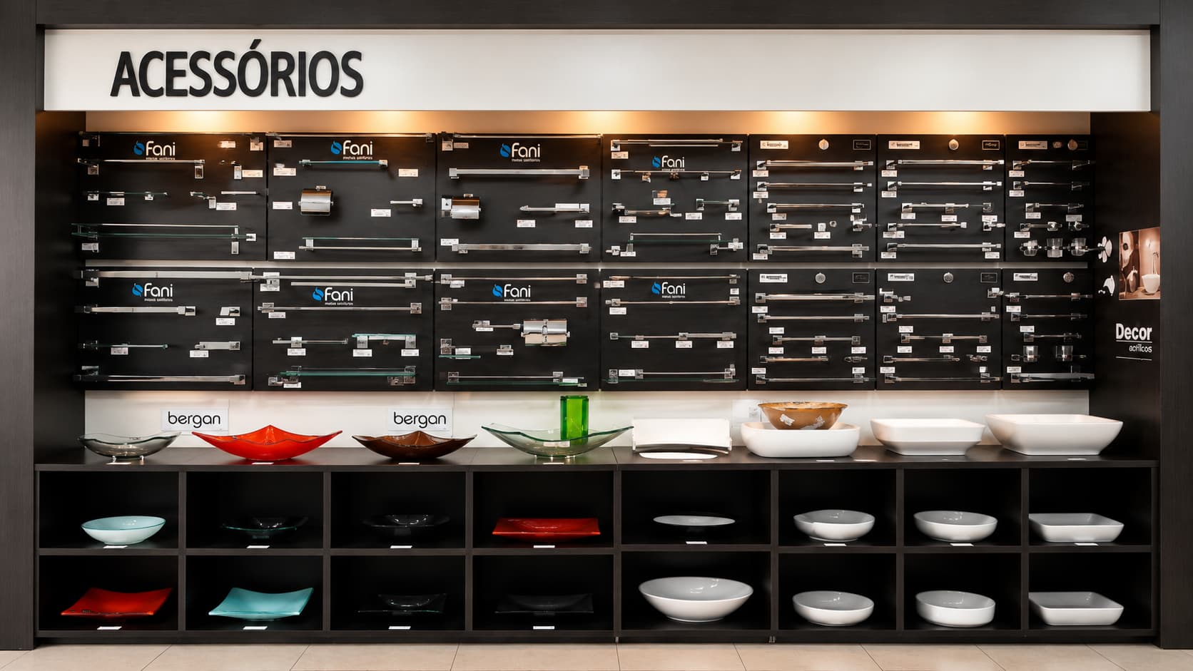 Expositores para lojas de materiais de construção em São Paulo